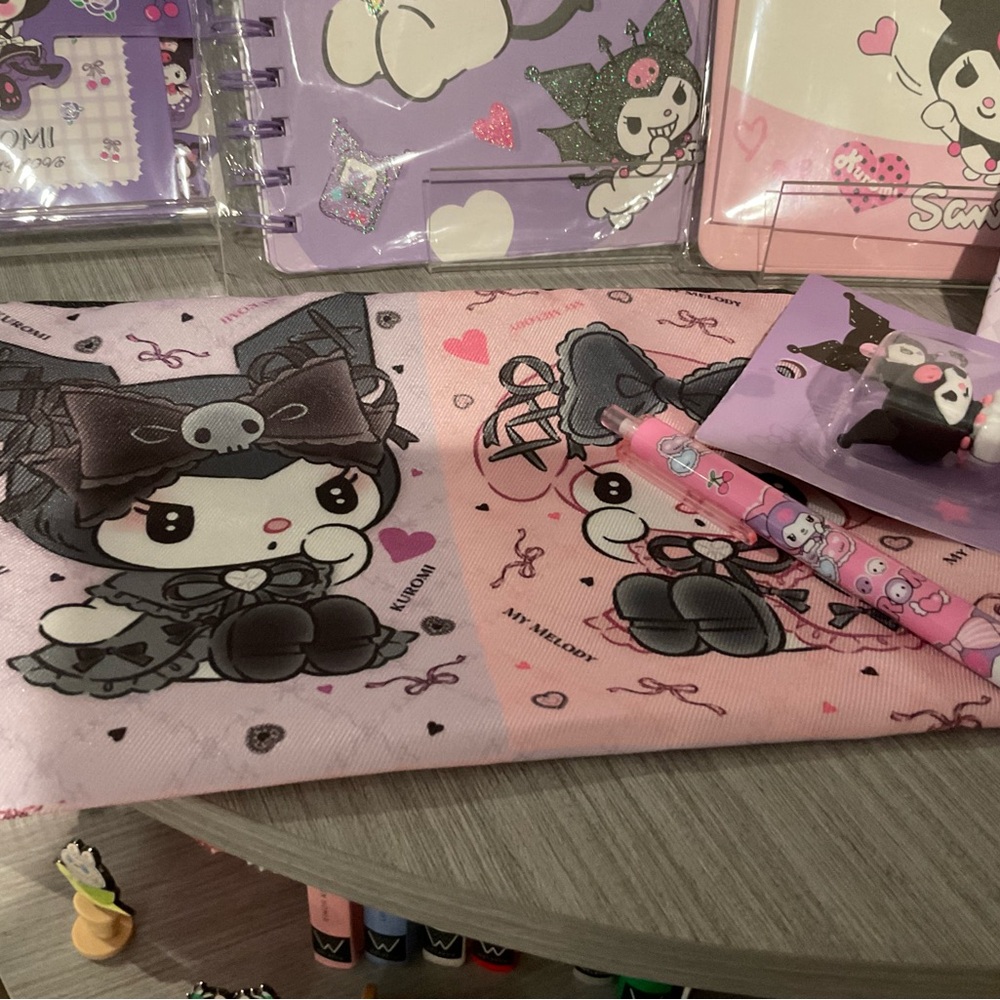 Kuromi 10 Piece Stationery Bundle - Picture 5 of 8
